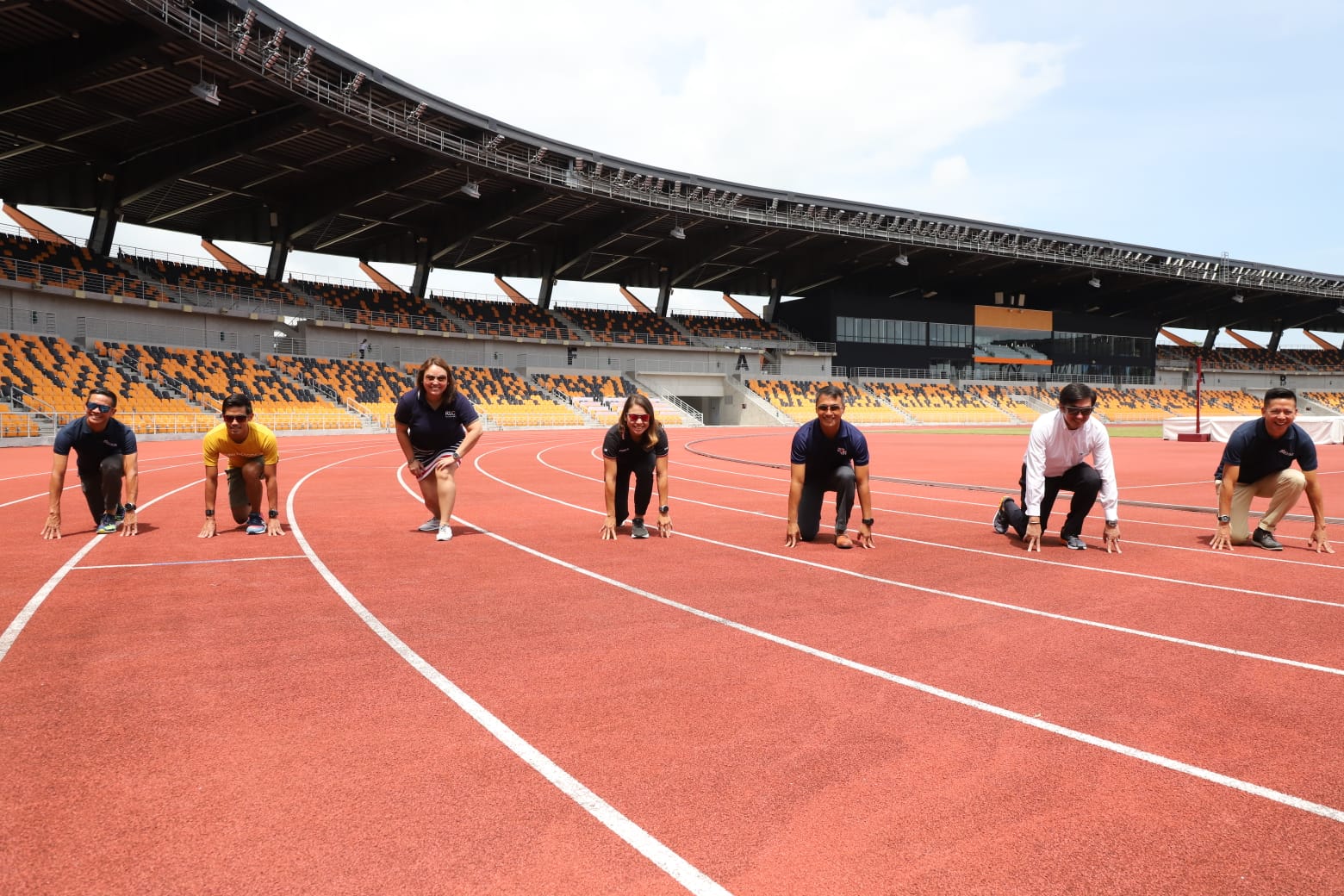 In the photo are (from left to right) Triathlete Abe Tayag, triathlete and coach Raymund Gerard Velasco, RLC Residences Marketing Head and Chief Integration Officer Karen Cesario, triathlete Rhia Stawicki, BCDA SVP for Corporate Services Arrey Perez, MTD Philippines President and CEO Engr. Patrick Nicholas David, and GoClark Sports & Events Race Director Jumbo Tayag. BCDA photo